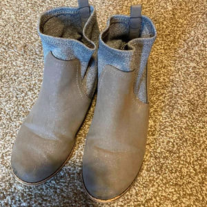 Zara Girls Gray Booties sz 2